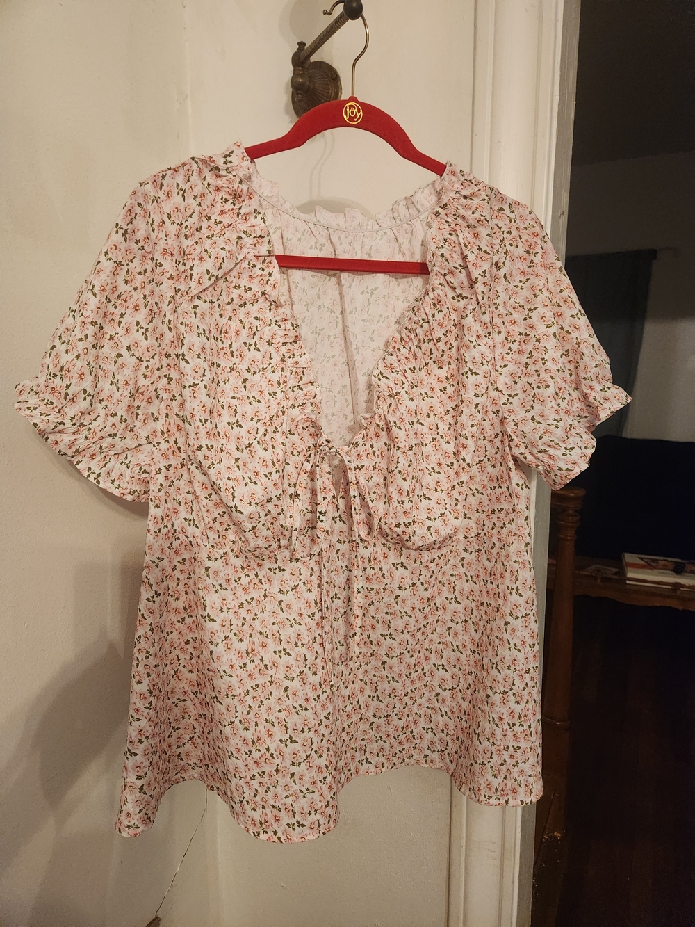 SHEIN Pink Floral Ruffle Tie-Front Blouse
